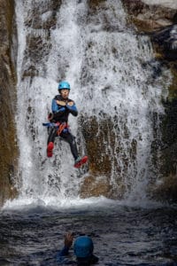 10 astuces pour initier vos enfants au sport d’eau vive